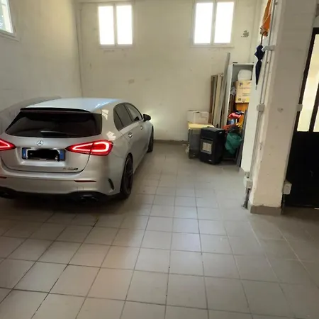 Casa Nostra Mono